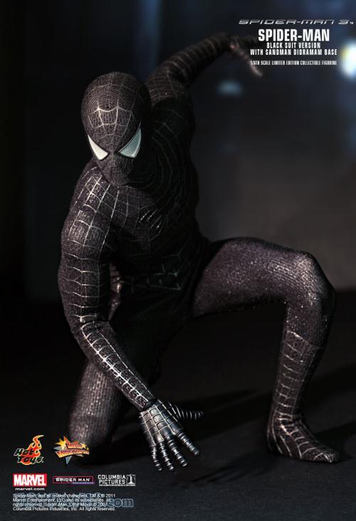 hot toys black spiderman