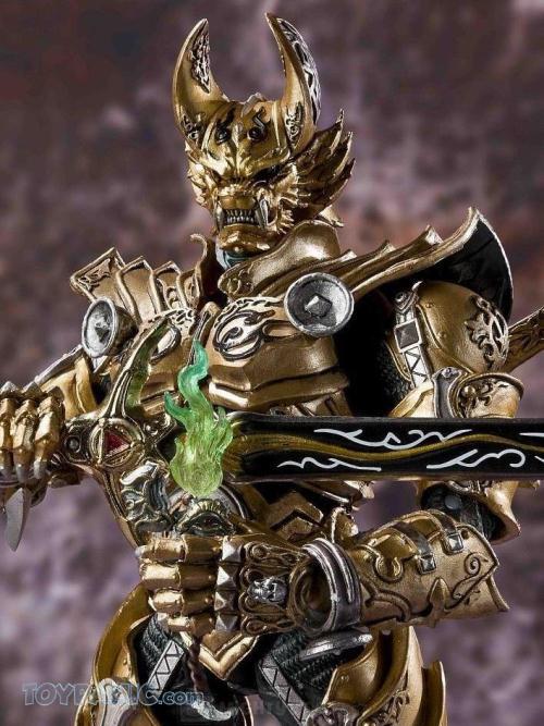 USED Makai Kadou Golden Knight Garo Figure Bandai